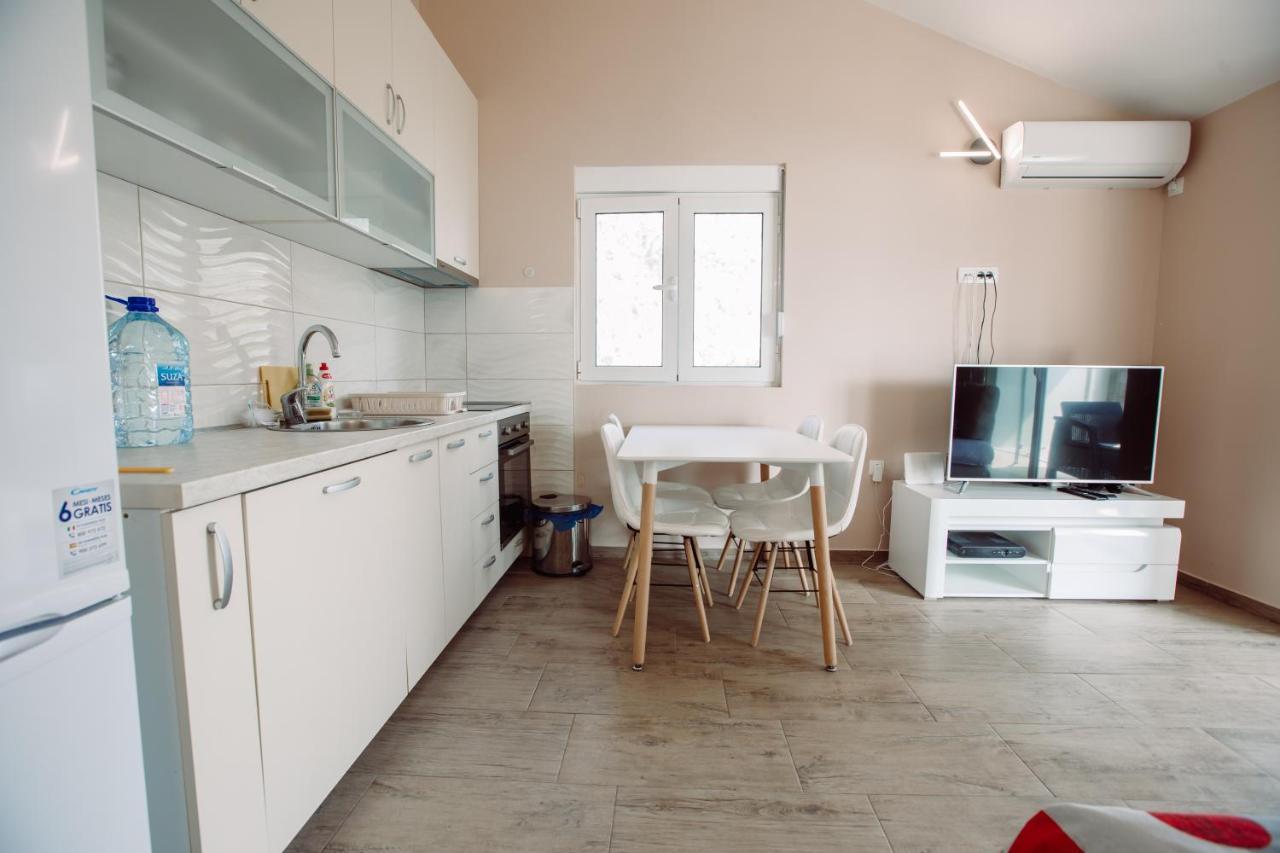 Apartmani Peko Kotor Eksteriør bilde